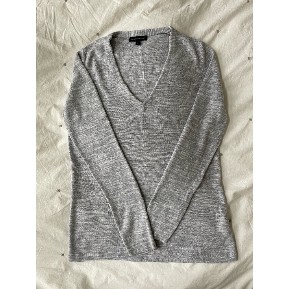 Heather Gray Banana Republic V Neck Sweater